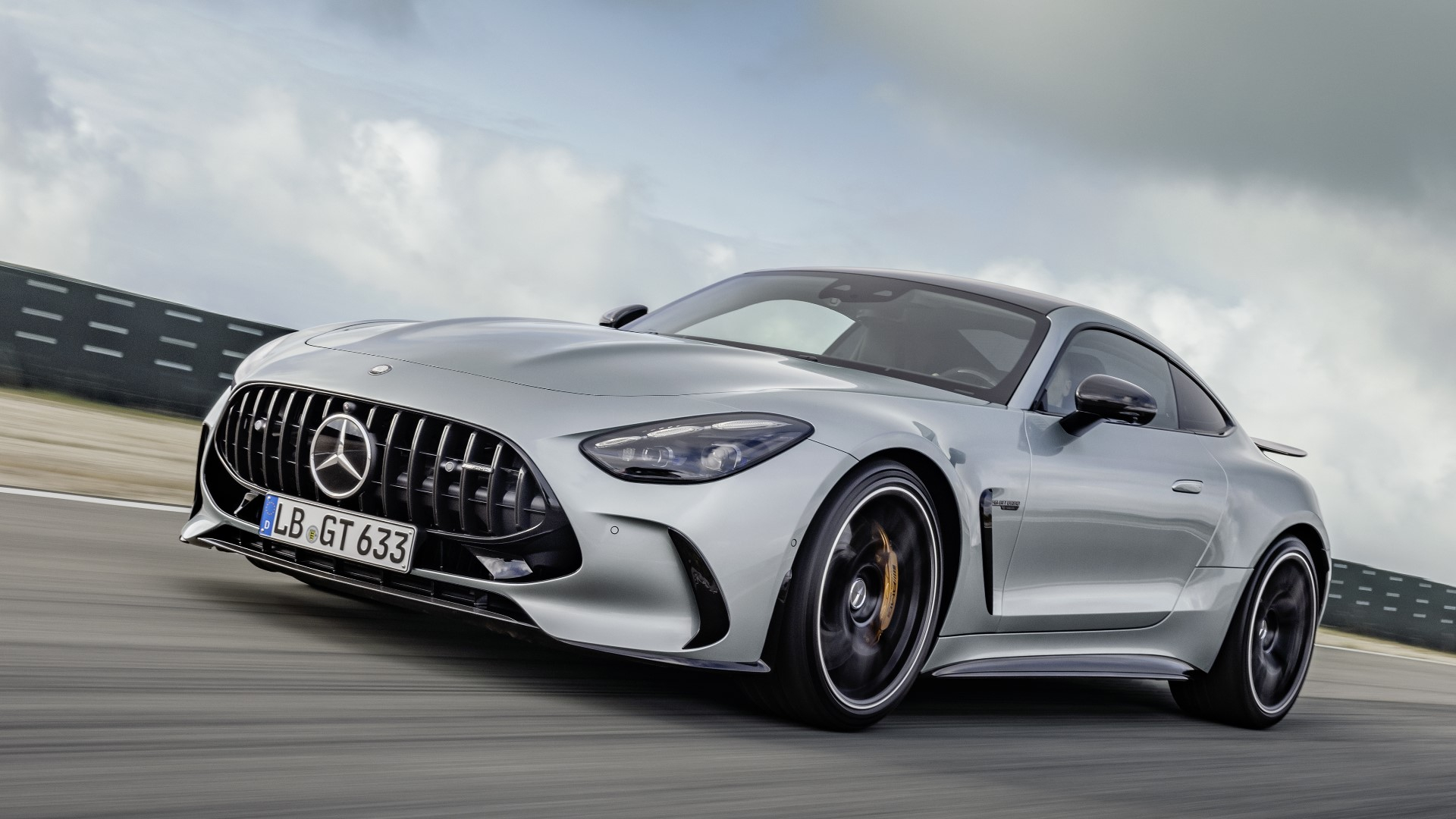 New Mercedes-AMG GT Introduced  