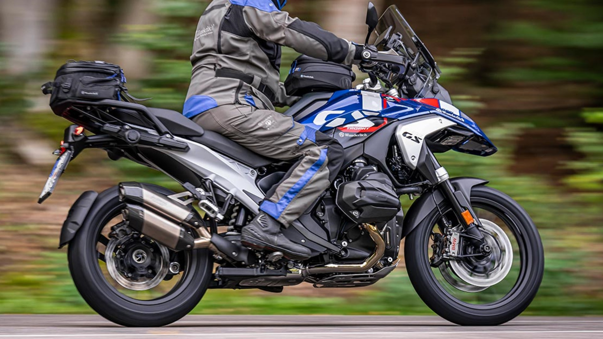 BMW introduces the renewed BMW R 1300 GS Adventure model