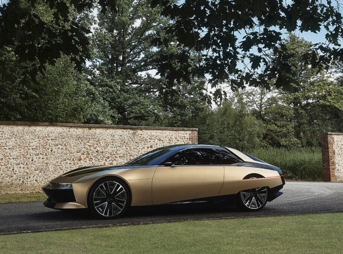 DS SM Tribute Concept: A Masterpiece of Automotive Innovation